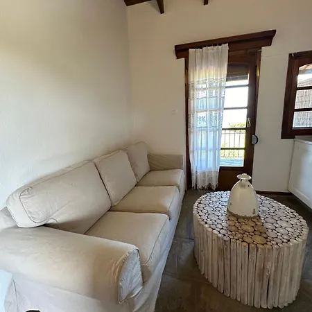 ελιά In Ktima Gerostathi Villa Polychrono