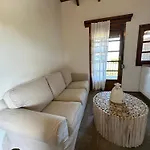 ελιά In Ktima Gerostathi Vilă Polychrono