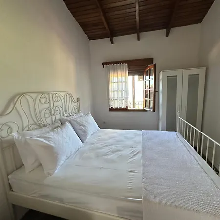 Villa ελιά In Ktima Gerostathi *