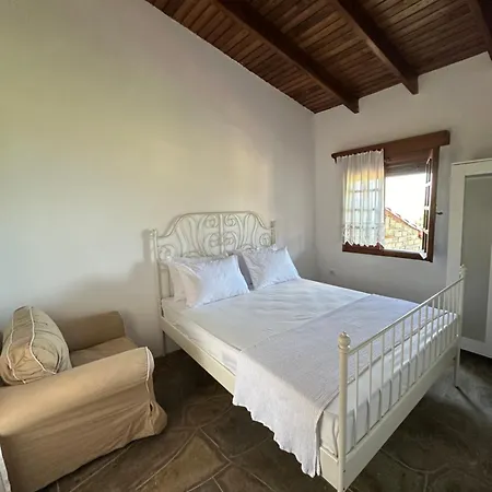 Villa ελιά In Ktima Gerostathi Polychrono